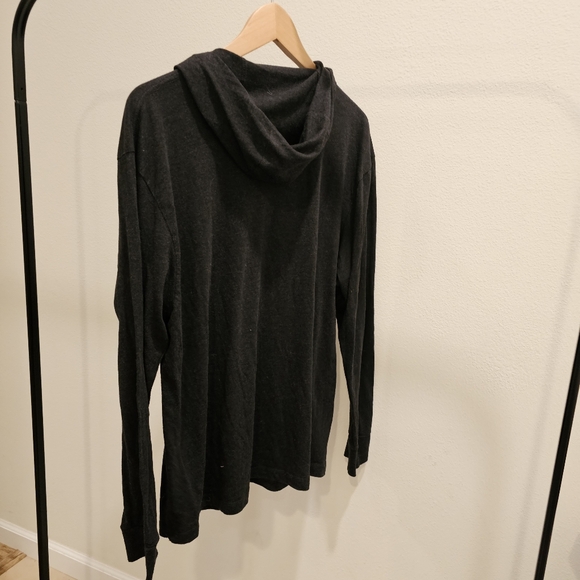 Her Universe Star Wars LOVE long sleeve - Picture 4 of 7